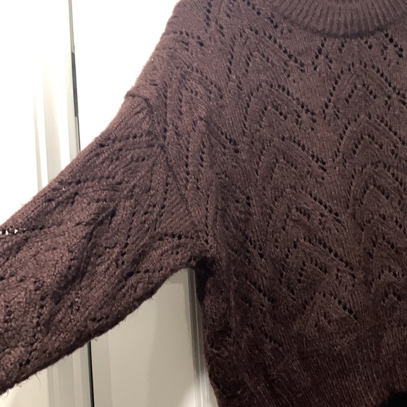 *3 for $15* Old Navy Sweater - Picture 4 of 5